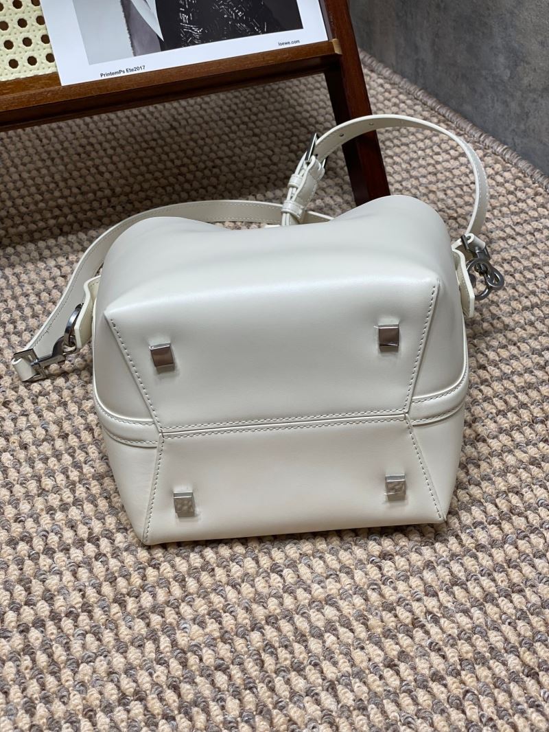 Y51 bucket bags